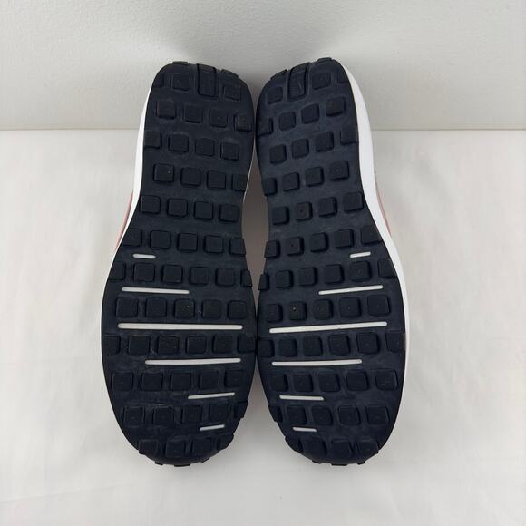 Nike Waffle One white and gray shoes - Picture 11 of 12